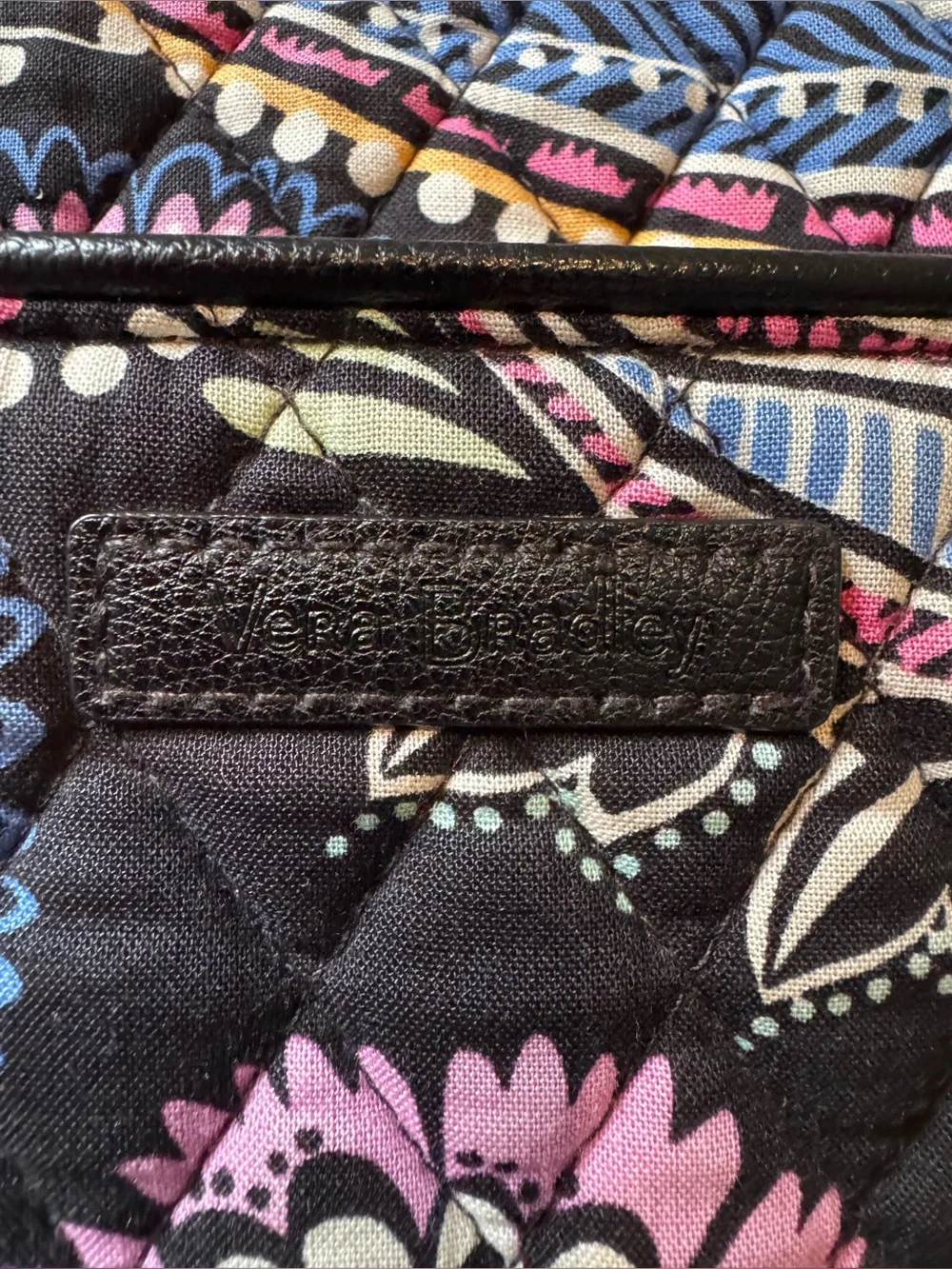 Vera Bradley Quilted Black Paisley Large Tote Bag w/leather trim (19”x14”x6”)